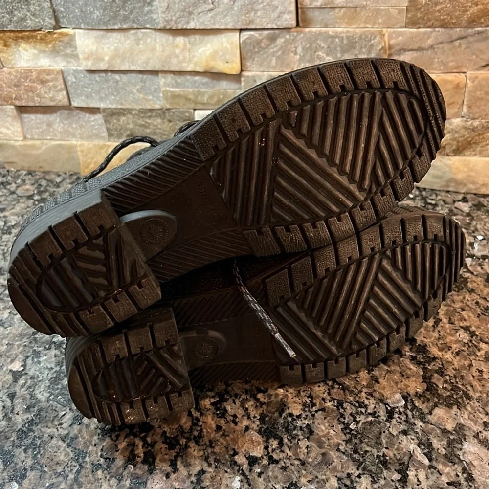Kamik waterproof winter boots 8